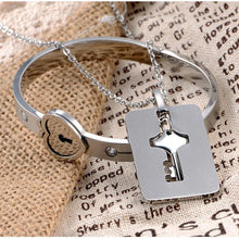 Load image into Gallery viewer, Heart Lock Bracelet &amp; Key Necklace