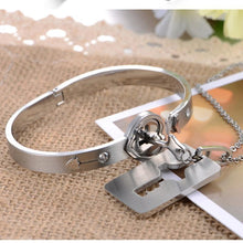 Load image into Gallery viewer, Heart Lock Bracelet &amp; Key Necklace